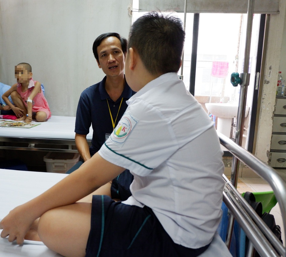 Ông bố trẻ trải lòng về 7 năm ròng cùng con chiến đấu với ung thư - 5