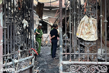 Ai chịu trách nhiệm trong vụ cháy 14 người chết ở Hà Nội?