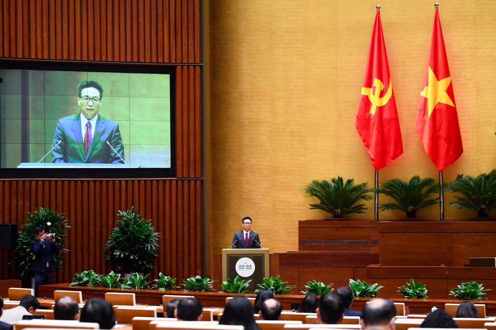 Phó Thủ tướng: Phải tạo ra môi trường cổ vũ cái mới - 2 Phó Thủ tướng: Phải tạo ra môi trường cổ vũ cái mới - 2