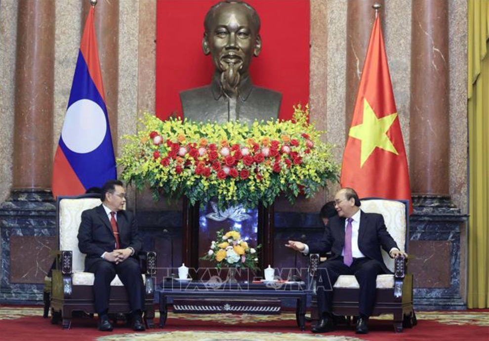 Chủ tịch nước Nguyễn Xuân Phúc tiếp Chủ tịch Quốc hội Lào - 2 Chủ tịch nước Nguyễn Xuân Phúc tiếp Chủ tịch Quốc hội Lào - 2