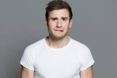 Cho chị vợ tương lai vay tiền, giờ “xôi hỏng bỏng không”