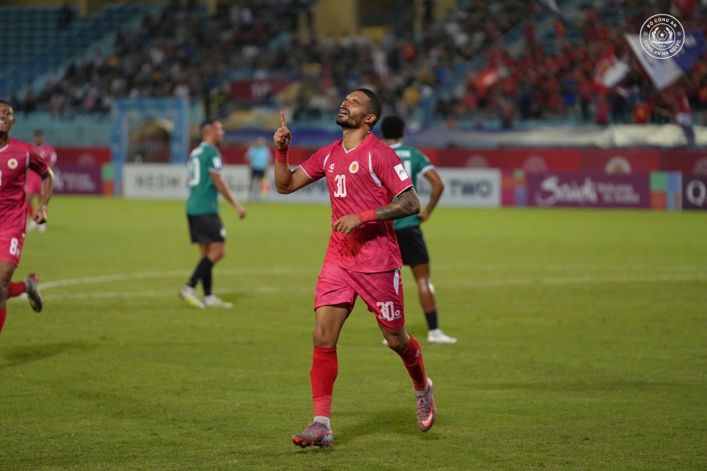 Hanoi Police Club rises to the top of the table at the C2 Asian Cup - 2 CLB Công an Hà Nội vươn lên dẫn đầu bảng tại Cúp C2 châu Á - 2