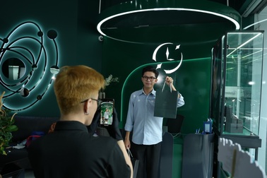 L’ORE Watch chuyên bán đồng hồ cơ và tourbillon độc đáo