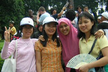 Giới trẻ Việt Nam và thách thức 2006