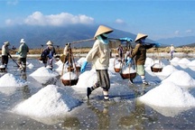 Nửa tạ muối 1 bát phở: Bữa sáng 'nặng đô' của nông dân