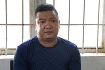 Ngang nhiên bắt giữ "con nợ", ép tiếp khách ở quán karaoke