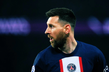 Đại gia Saudi Arabia chi lương cao khủng khiếp cho Messi, gấp đôi C.Ronaldo