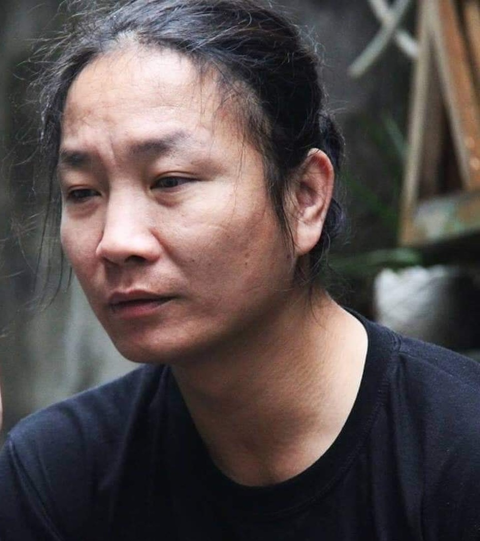 Hoạ sĩ Hùng “Rô”: “Tranh vẽ của tôi không thể “sạch sẽ” được” - 1 Hoạ sĩ Hùng “Rô”: “Tranh vẽ của tôi không thể “sạch sẽ” được” - 1