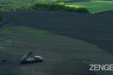 Pháo phản lực phóng loạt Smerch của Nga tiêu diệt mục tiêu