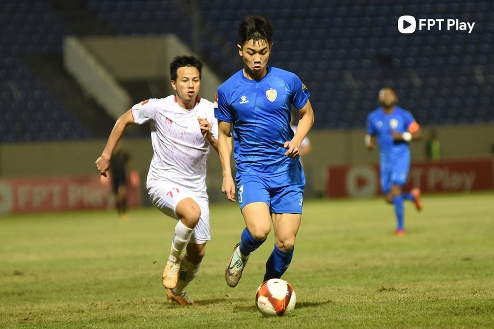Nhiều bất ngờ ở Giải bóng đá hạng Nhất quốc gia - Bia Sao Vàng 2024/25 - 5 Nhiều bất ngờ ở Giải bóng đá hạng Nhất quốc gia - Bia Sao Vàng 2024/25 - 5