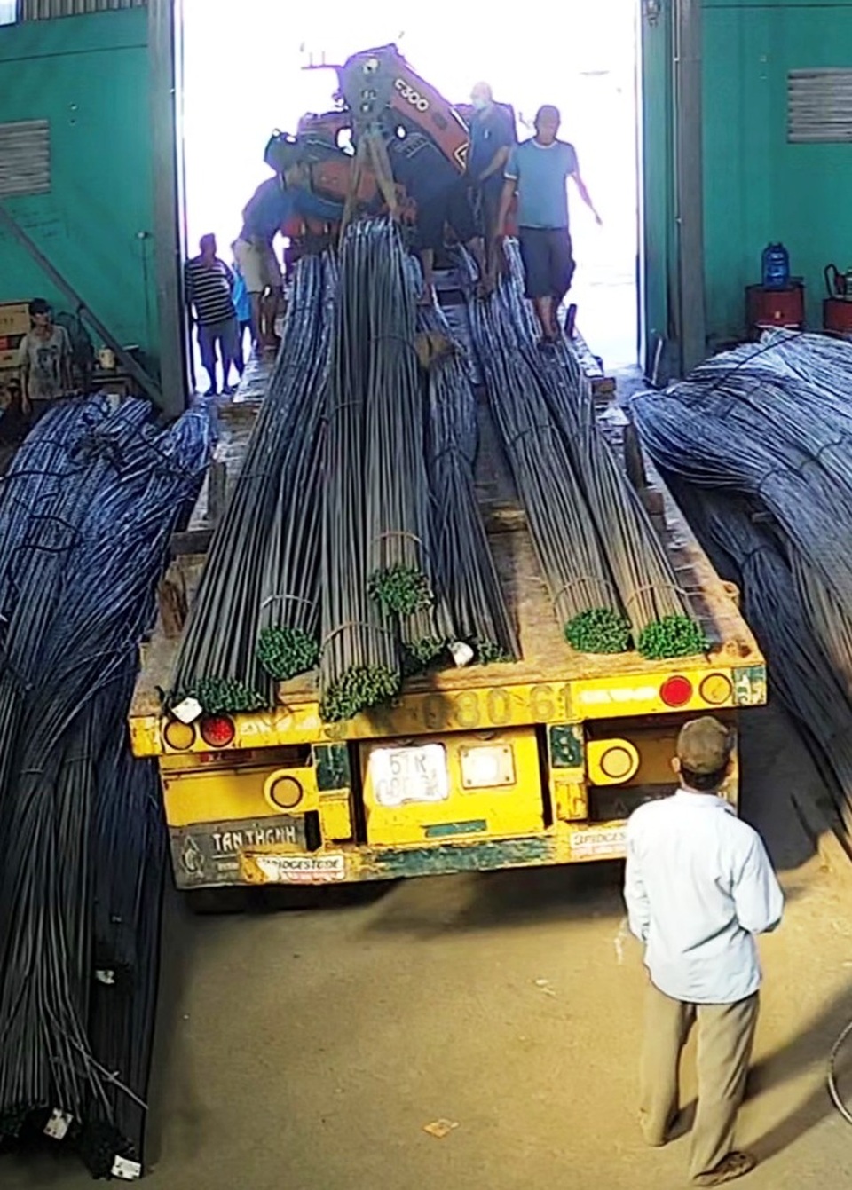 Nghi án lừa đảo mua 20 tấn sắt xây chùa - 1 Nghi án lừa đảo mua 20 tấn sắt xây chùa - 1