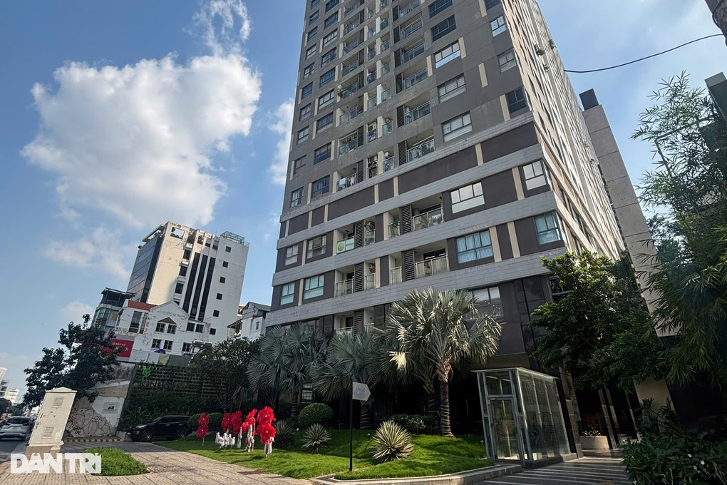 Bộ Công an khởi tố, khám xét nhà Viện trưởng Viện Y dược học dân tộc TPHCM - 2 Bộ Công an khởi tố, khám xét nhà Viện trưởng Viện Y dược học dân tộc TPHCM - 2