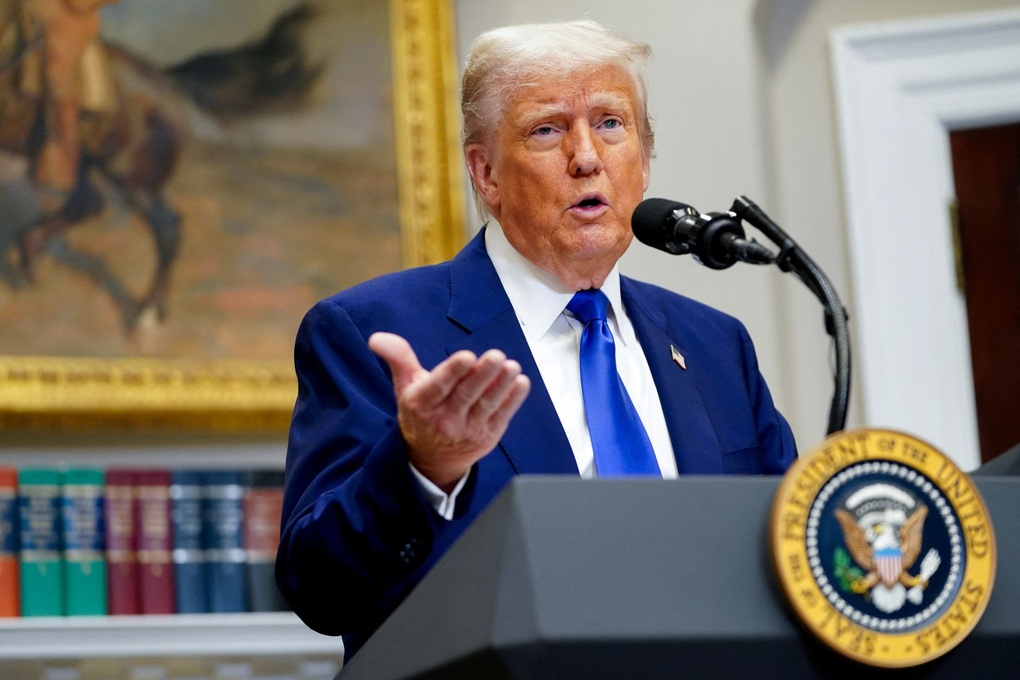 Ông Trump dừng đàm phán, gửi thư thông báo thuế cho các nước - 1 Ông Trump dừng đàm phán, gửi thư thông báo thuế cho các nước - 1