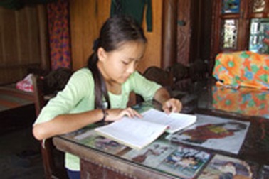 Thiếu 15.000 đồng lệ phí thi, 5 học sinh phải nghỉ học