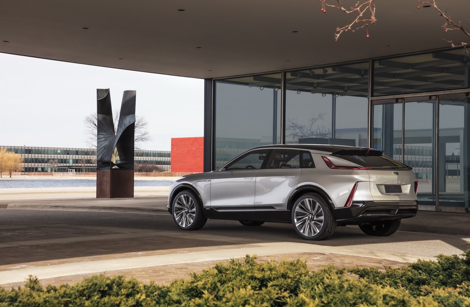 Cận cảnh tân binh Lyriq - Kỷ nguyên mới của Cadillac - 18 Cận cảnh tân binh Lyriq - Kỷ nguyên mới của Cadillac - 18
