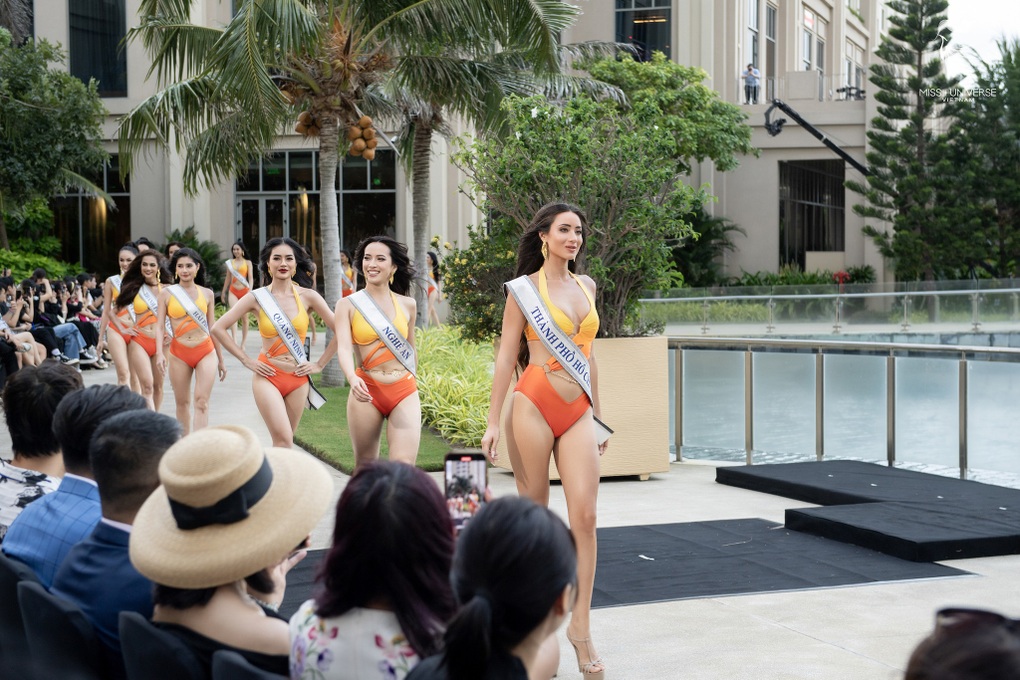 Người đẹp Hà Nội Bùi Quỳnh Hoa đăng quang Miss Universe Vietnam 2023 - 1 Người đẹp Hà Nội Bùi Quỳnh Hoa đăng quang Miss Universe Vietnam 2023 - 1