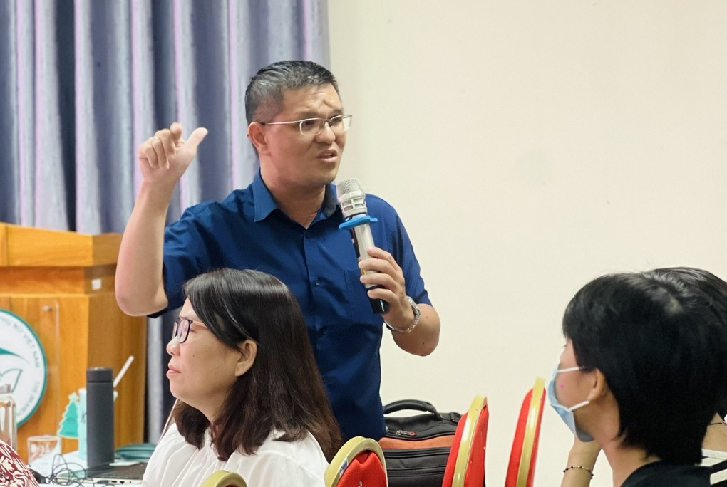 Sao con trai mặc váy lại bị... cười cợt, kỳ thị? - 2 Sao con trai mặc váy lại bị... cười cợt, kỳ thị? - 2