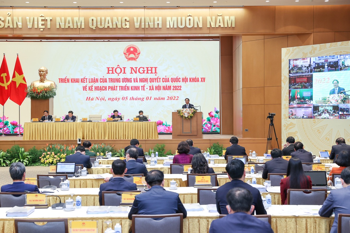 Thủ tướng: Phấn đấu năm 2022 chiến thắng dịch bệnh - 2 Thủ tướng: Phấn đấu năm 2022 chiến thắng dịch bệnh - 2