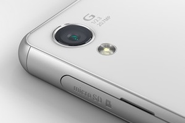 Bộ đôi Xperia Z3 và Z3 Compact của Sony bị “tố” chụp ảnh ám hồng