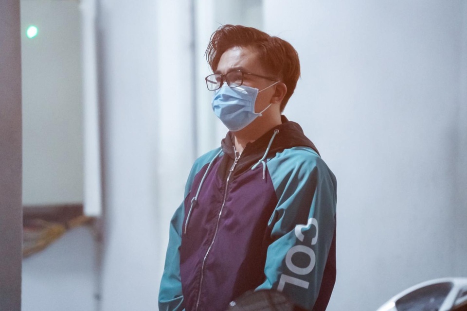 Hoài Linh, Việt Hương… nghẹn ngào chia sẻ sau lễ tang danh hài Chí Tài - 6 Hoài Linh, Việt Hương… nghẹn ngào chia sẻ sau lễ tang danh hài Chí Tài - 6