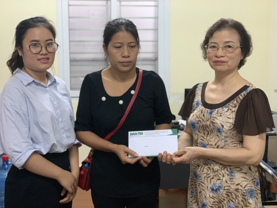 Bạn đọc Dân trí chung tay ủng hộ tuyến đầu chống dịch Covid - 19 - 3 Bạn đọc Dân trí chung tay ủng hộ tuyến đầu chống dịch Covid - 19 - 3