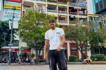 Khách Tây mô tả "hồn lìa khỏi xác" khi uống cà phê đen đá của Việt Nam