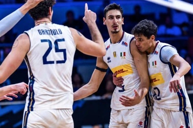 Xác định 8 cặp đấu vòng loại trực tiếp giải bóng chuyền nam thế giới