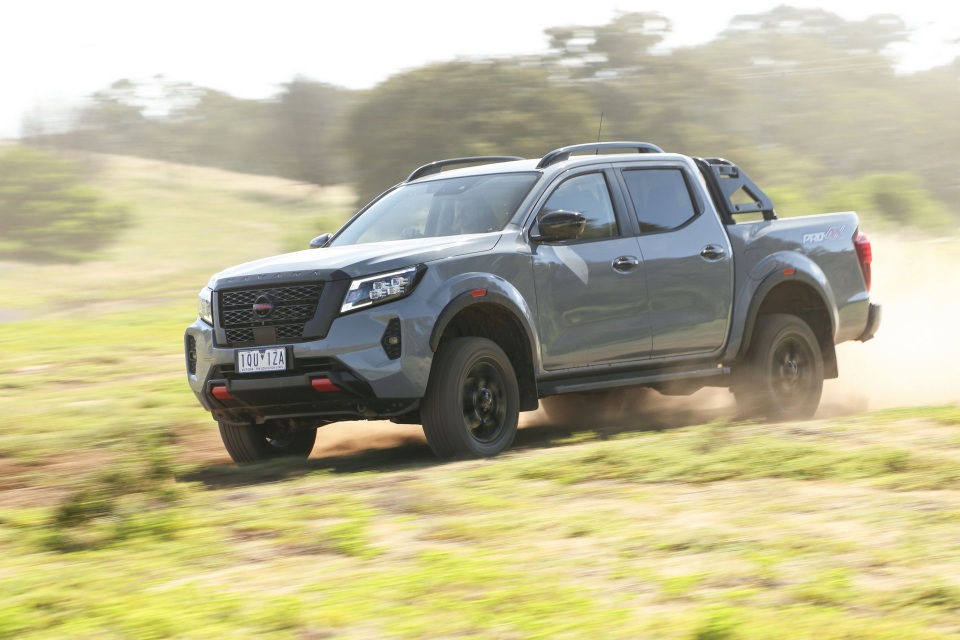 Nissan Navara 2021 xuất kích, sẵn sàng đấu với Ford Ranger - 13 Nissan Navara 2021 xuất kích, sẵn sàng đấu với Ford Ranger - 13