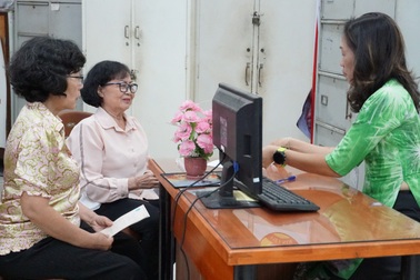 Chi trả lương hưu tháng 6 kết hợp xác minh dữ liệu người hưởng