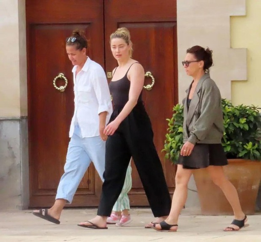 Cuộc sống của Johnny Depp và Amber Heard sau phiên tòa triệu USD - 6 Cuộc sống của Johnny Depp và Amber Heard sau phiên tòa triệu USD - 6