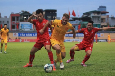 CLB Thanh Hóa thua đậm CLB Hải Phòng trong ngày HLV mới ra mắt