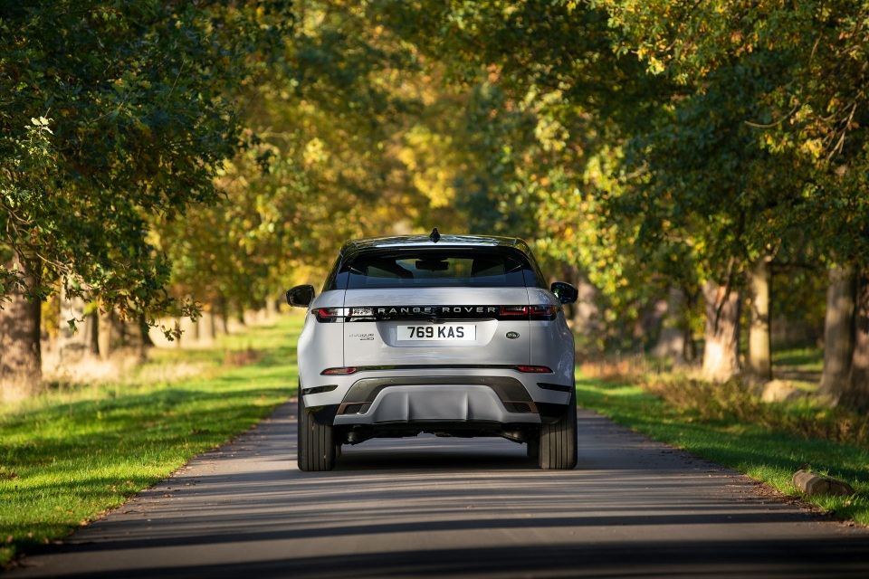 Thêm phiên bản plug-in hybrid cho Evoque và Discovery - 9 Thêm phiên bản plug-in hybrid cho Evoque và Discovery - 9