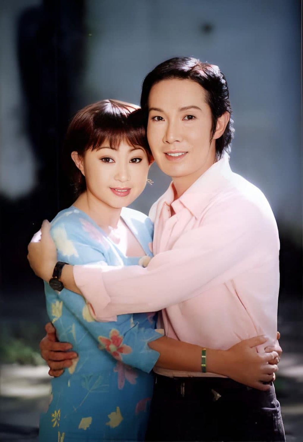 Thoại Mỹ hé lộ loạt ảnh thời hoàng kim của ông hoàng cải lương Vũ Linh - 6 Thoại Mỹ hé lộ loạt ảnh thời hoàng kim của ông hoàng cải lương Vũ Linh - 6