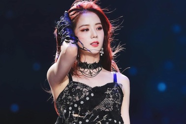 Nữ nghệ sĩ xinh đẹp nhất năm 2024 là ai?