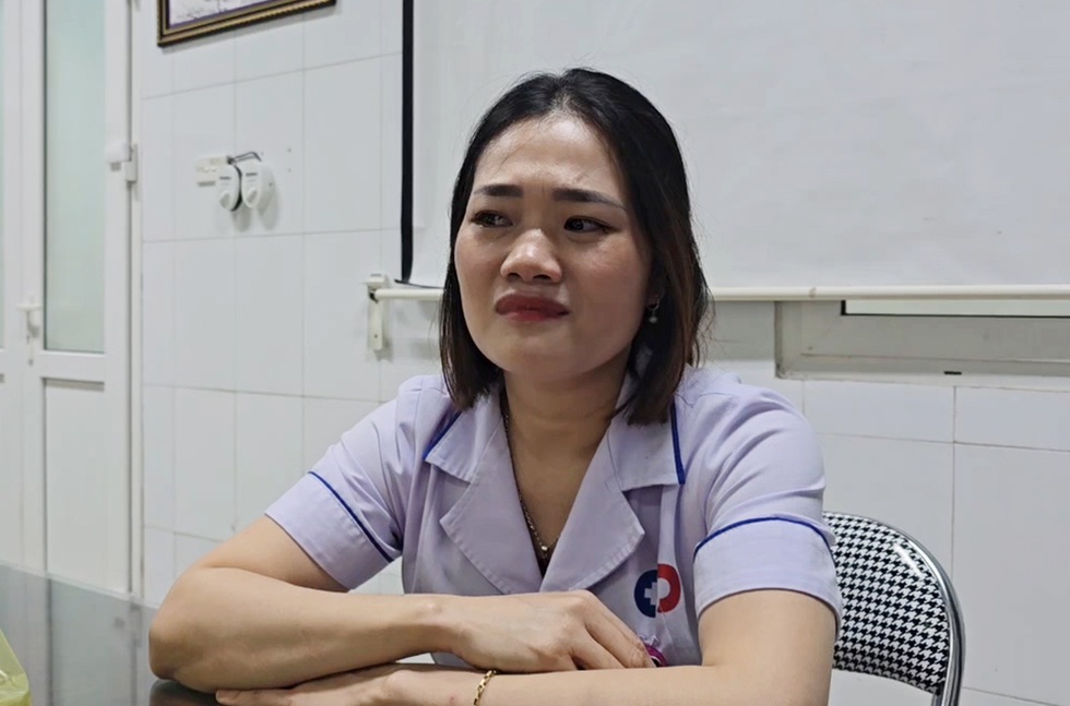 5 phút bị truy sát và khoảnh khắc sinh tử của các nữ điều dưỡng - 2 5 phút bị truy sát và khoảnh khắc sinh tử của các nữ điều dưỡng - 2