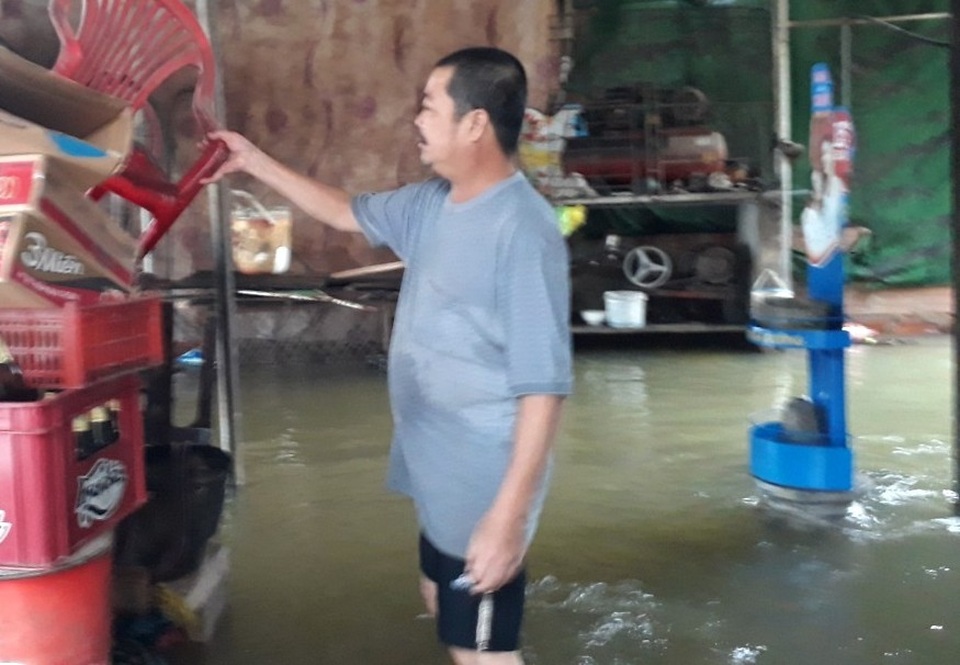 Nhiều đường tỉnh lộ ngập hơn cả mét - 5 Nhiều đường tỉnh lộ ngập hơn cả mét - 5