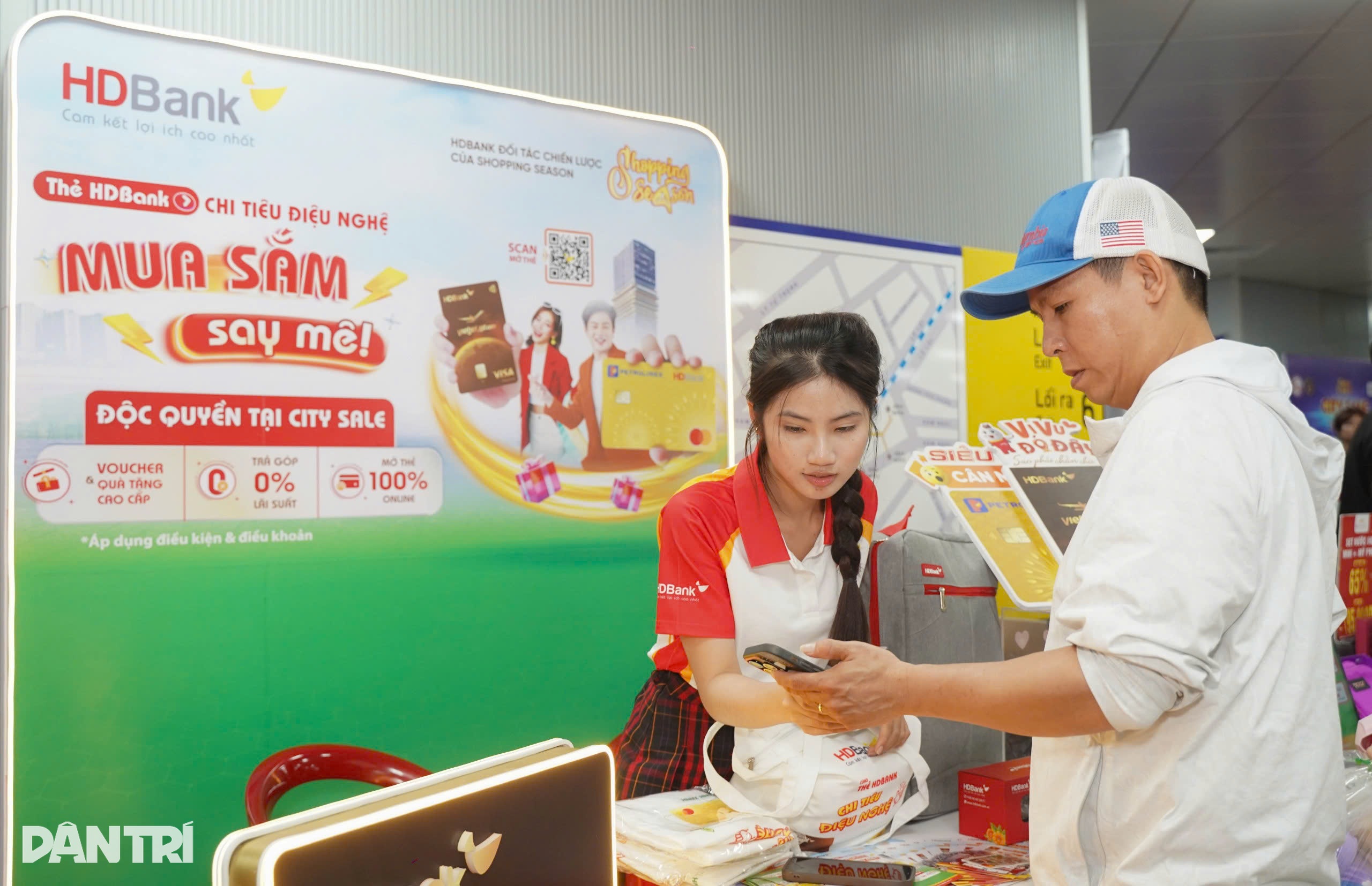 Thử nghiệm khu mua sắm "cộng sinh" với ga metro tại TPHCM