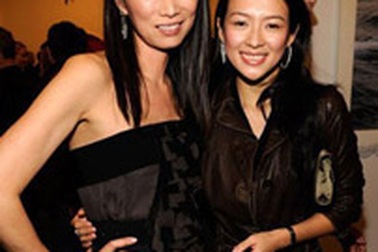 Chương Tử Di góp vốn kinh doanh điện ảnh