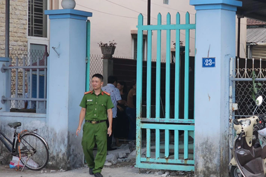 Sập tường ki ốt ở Huế, 4 người thương vong