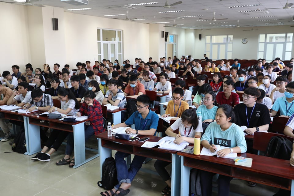 Trường đại học duy nhất tại TPHCM cho SV đi học trở lại - 9 Trường đại học duy nhất tại TPHCM cho SV đi học trở lại - 9