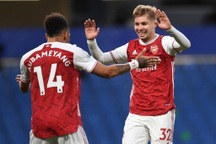 Jorginho, Kepa phạm sai lầm, Chelsea trắng tay trước Arsenal