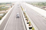 Đi tìm cơ chế “bán” đường cao tốc