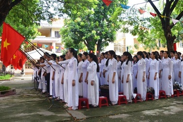 Quảng Ngãi: Hỗ trợ 70% lương cơ sở/tháng cho mỗi học sinh trường chuyên