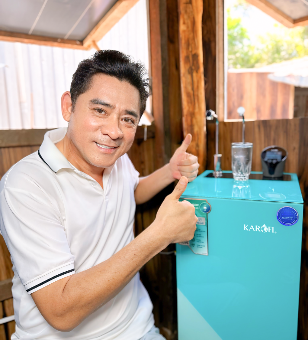 Diễn viên Huỳnh Anh Tuấn chia sẻ bí quyết an tâm sống khỏe khi nguồn nước ô nhiễm - 1 Diễn viên Huỳnh Anh Tuấn chia sẻ bí quyết an tâm sống khỏe khi nguồn nước ô nhiễm - 1