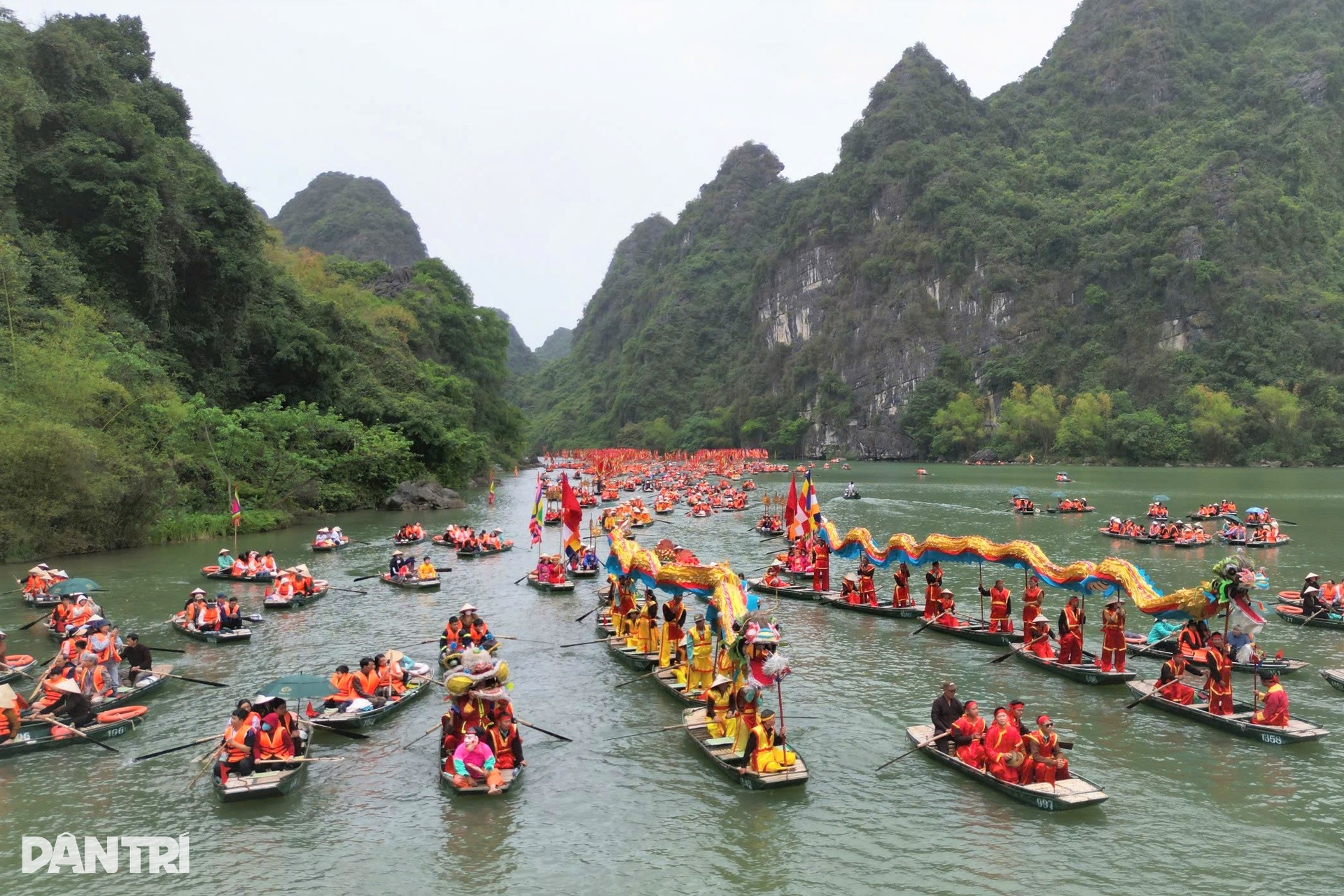 Độc đáo lễ hội Tràng An di sản ngàn năm của Việt Nam - 9 Độc đáo lễ hội Tràng An di sản ngàn năm của Việt Nam - 9