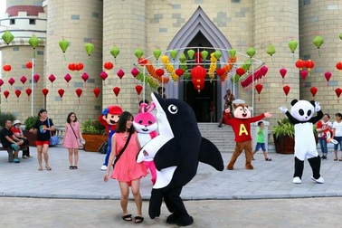 Hóa trẻ thơ với loạt hoạt động thú vị tại Vinpearl Land