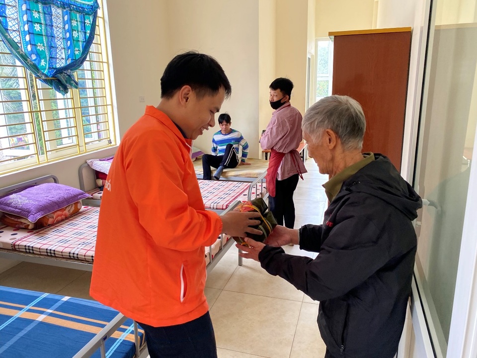 Trường ĐH Đại Nam tổ chức chương trình Tấm bánh nghĩa tình lần thứ 10 - 14 Trường ĐH Đại Nam tổ chức chương trình Tấm bánh nghĩa tình lần thứ 10 - 14