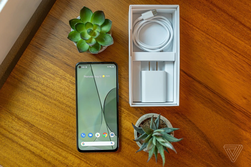 Google trình làng Pixel 5a và đưa ra quyết định khiến nhiều người tiếc nuối - 2 Google trình làng Pixel 5a và đưa ra quyết định khiến nhiều người tiếc nuối - 2