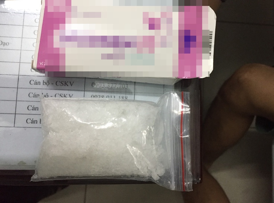 Triệt phá đường dây mua bán ma túy trong nhà nghỉ, khách sạn - 2 Triệt phá đường dây mua bán ma túy trong nhà nghỉ, khách sạn - 2