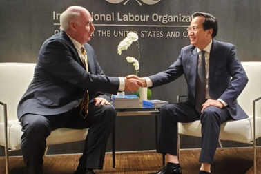 Bộ trưởng Đào Ngọc Dung làm việc với Giám đốc ILO tại Mỹ